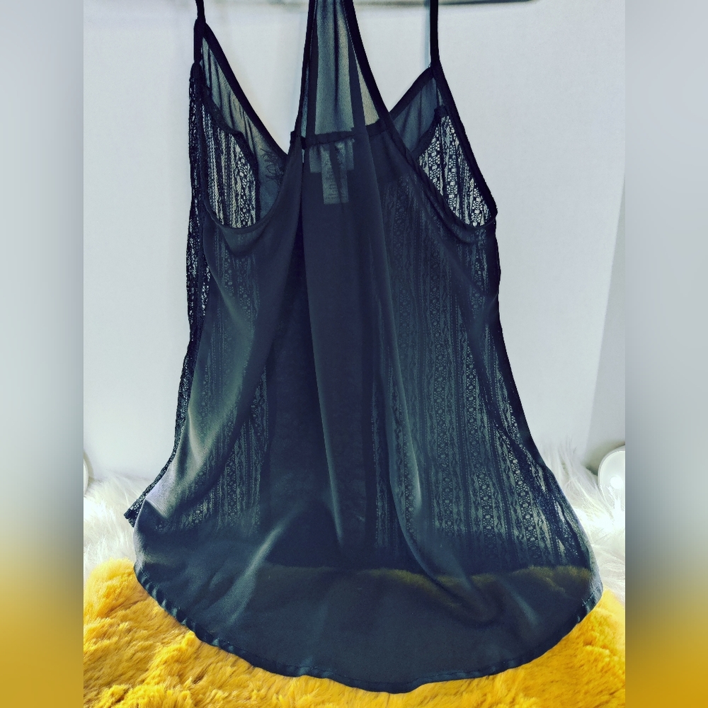 DAYTRIP *M* RACERBACK ADJUSTABLE LACE SHEER LAYERABLE TANK TOP 🫶 - Picture 5 of 7